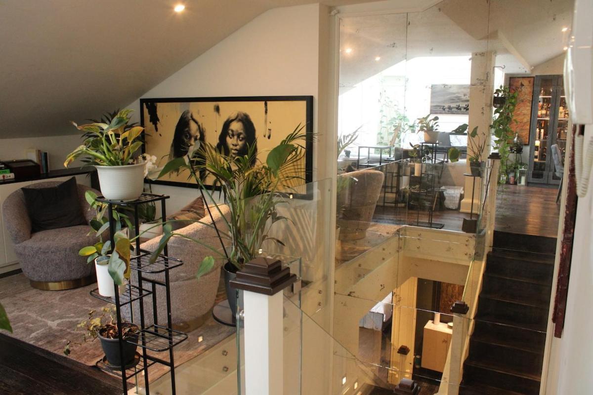 Apartment Penthouse With Garden In Chealsea *