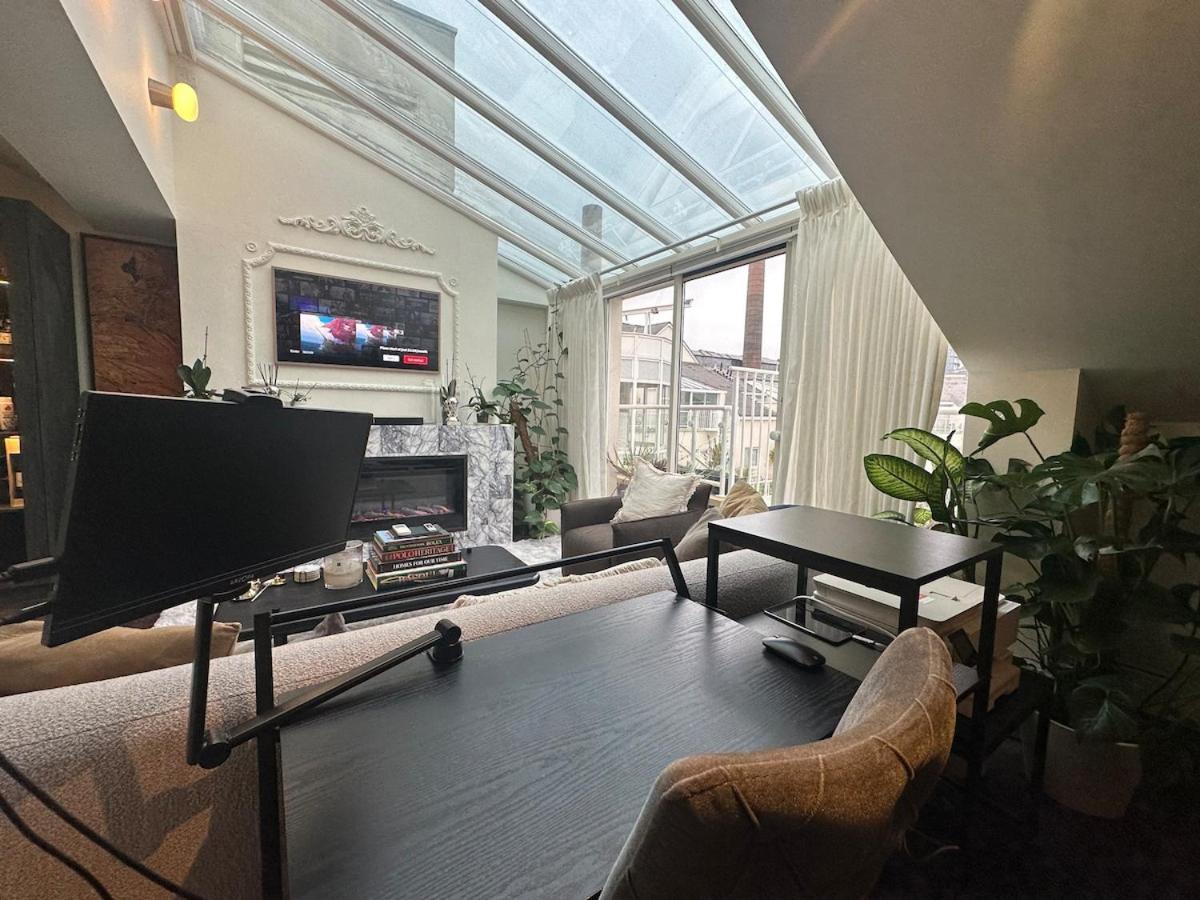 Apartment Penthouse With Garden In Chealsea