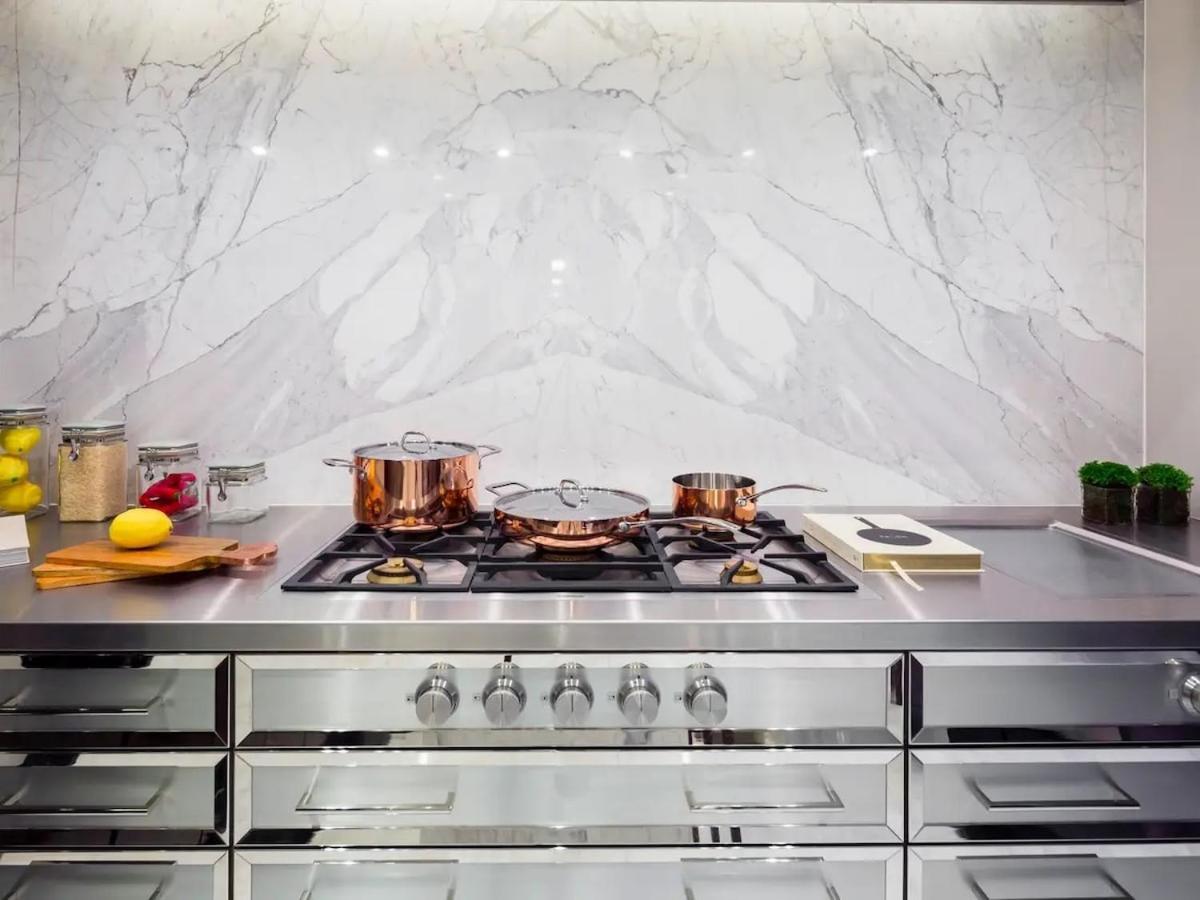 Exquisite 5br With Outdoor Terrace, Mayfair Apartment