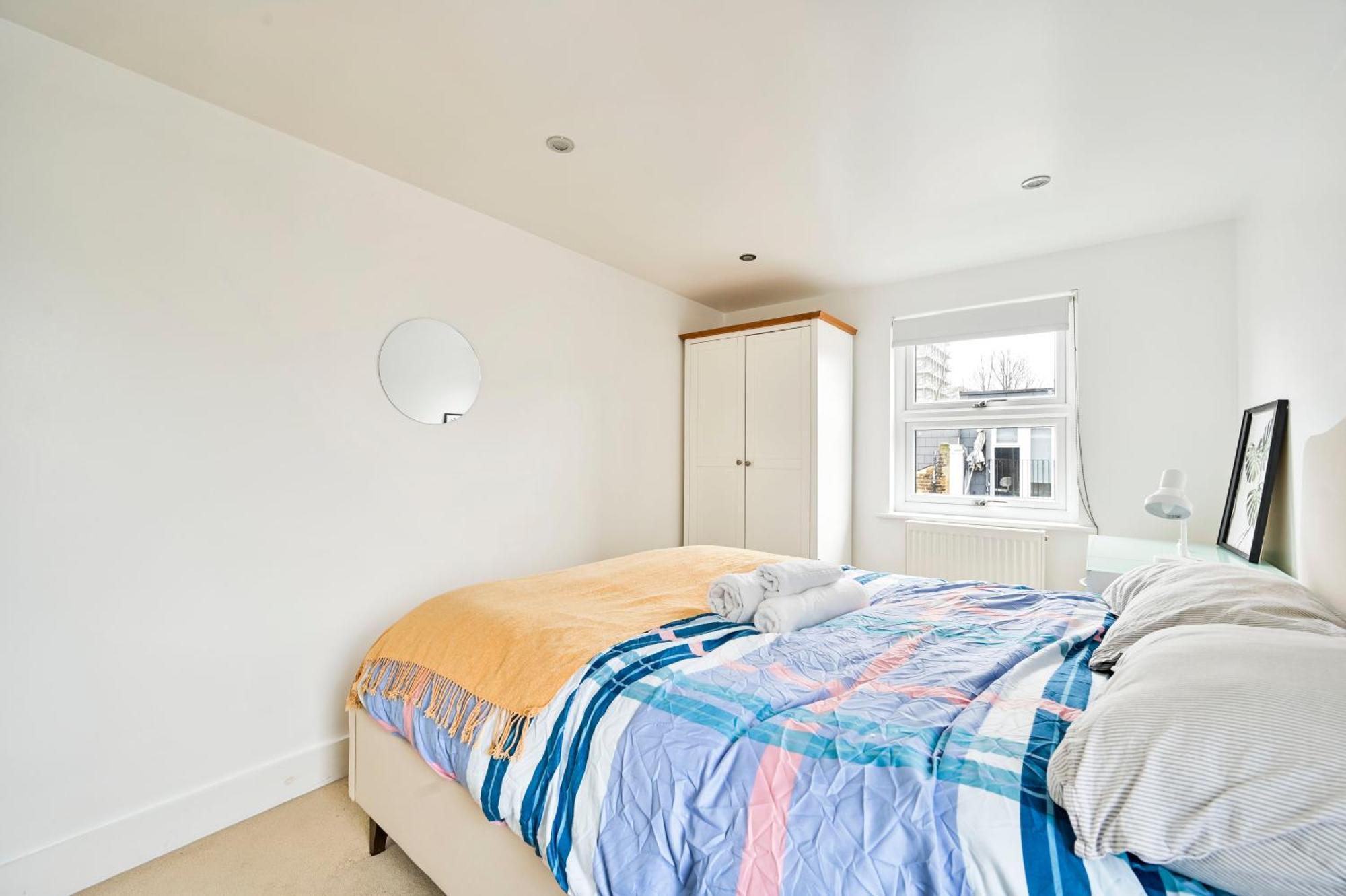 Lovely 4 Bedrooms Entire House In Hammersmith Apartment