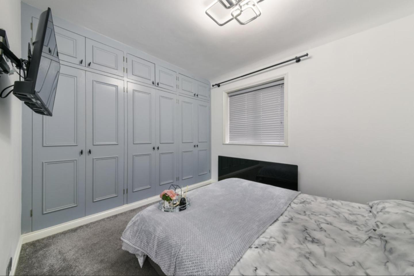 Apartamento Bromley Serviced - Beckenham Place Park - - 2 Bed House - Free Parking - 2 Beds 1 Sofabed