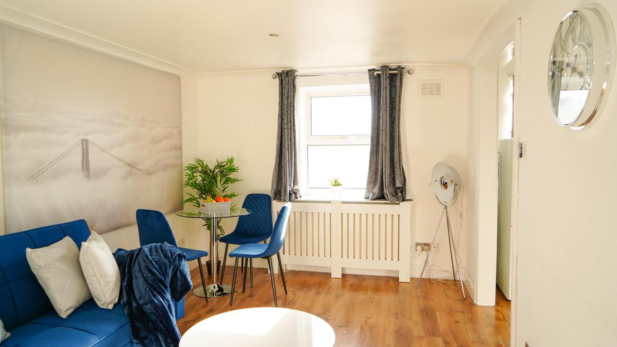 Cozy 5 Min Paddington Wifi Apartment *