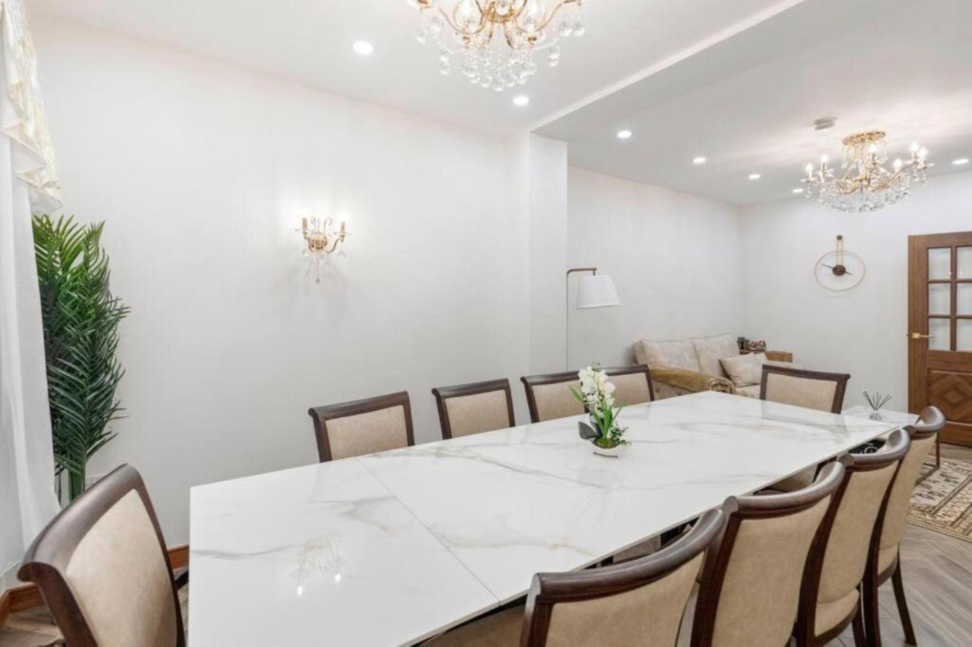 Metro Majesty 5-bedroom Gem In South Tottenham Apartamento Londres