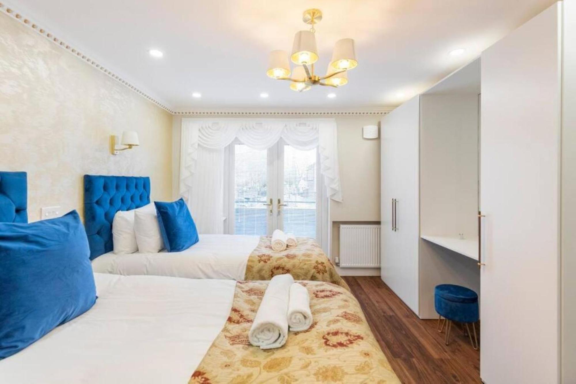 Metro Majesty 5-bedroom Gem In South Tottenham Apartamento *