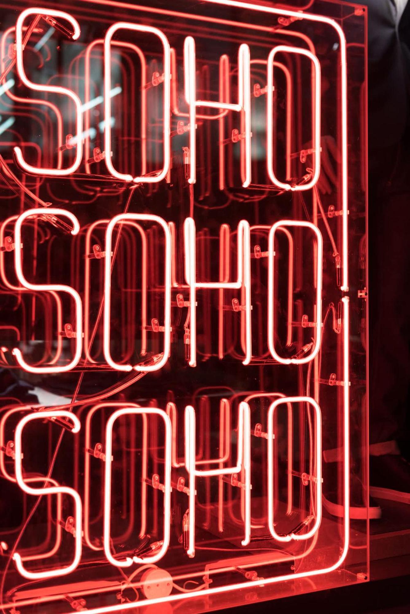 Casa Camisa - Soho - By Frankie Says Apartment *