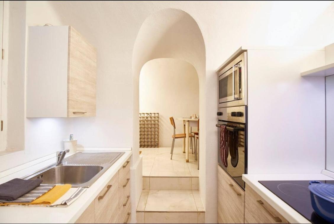 Charming Flat In Knightsbridge Apartment London