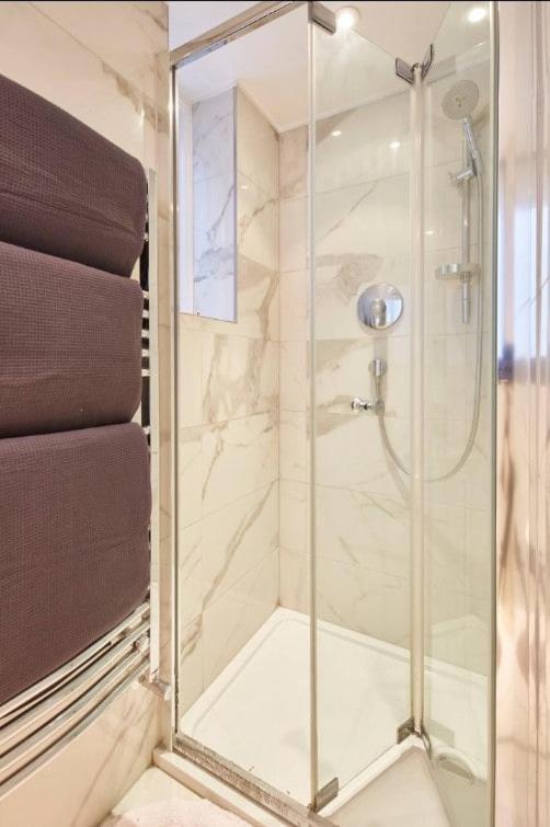 Charming Flat In Knightsbridge *