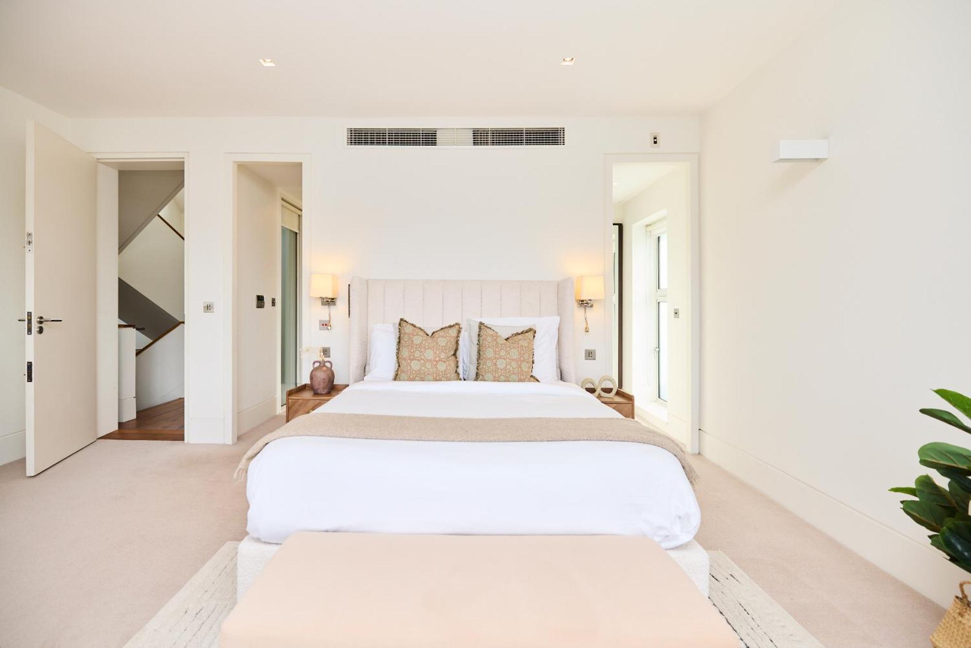 The Hampstead Garden Hideaway - 5bdr With Pool And Garden Apartment London