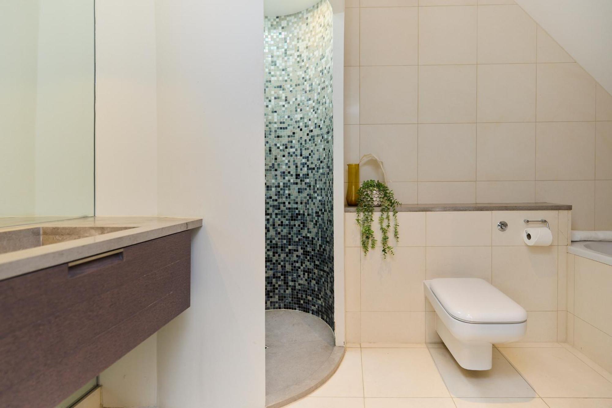The Hampstead Garden Hideaway - 5bdr With Pool And Garden * London