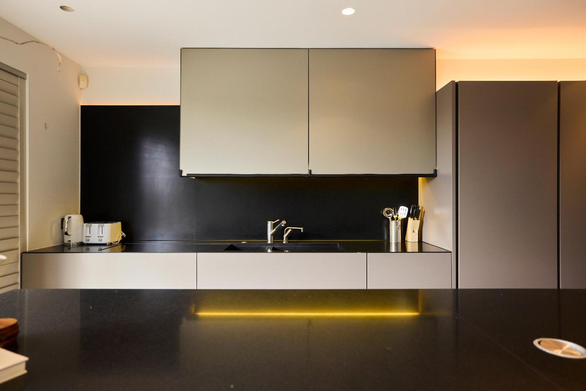 The Hampstead Garden Hideaway - 5bdr With Pool And Garden Apartment