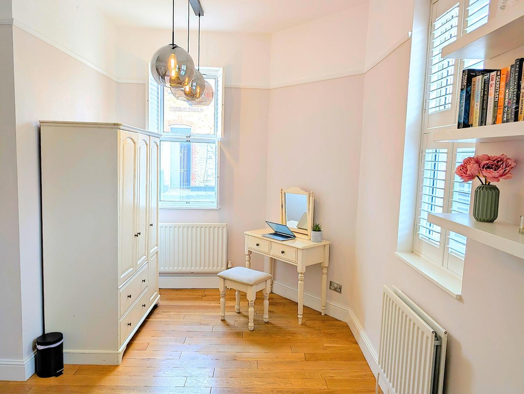 Beautiful 2bed In Brixton London