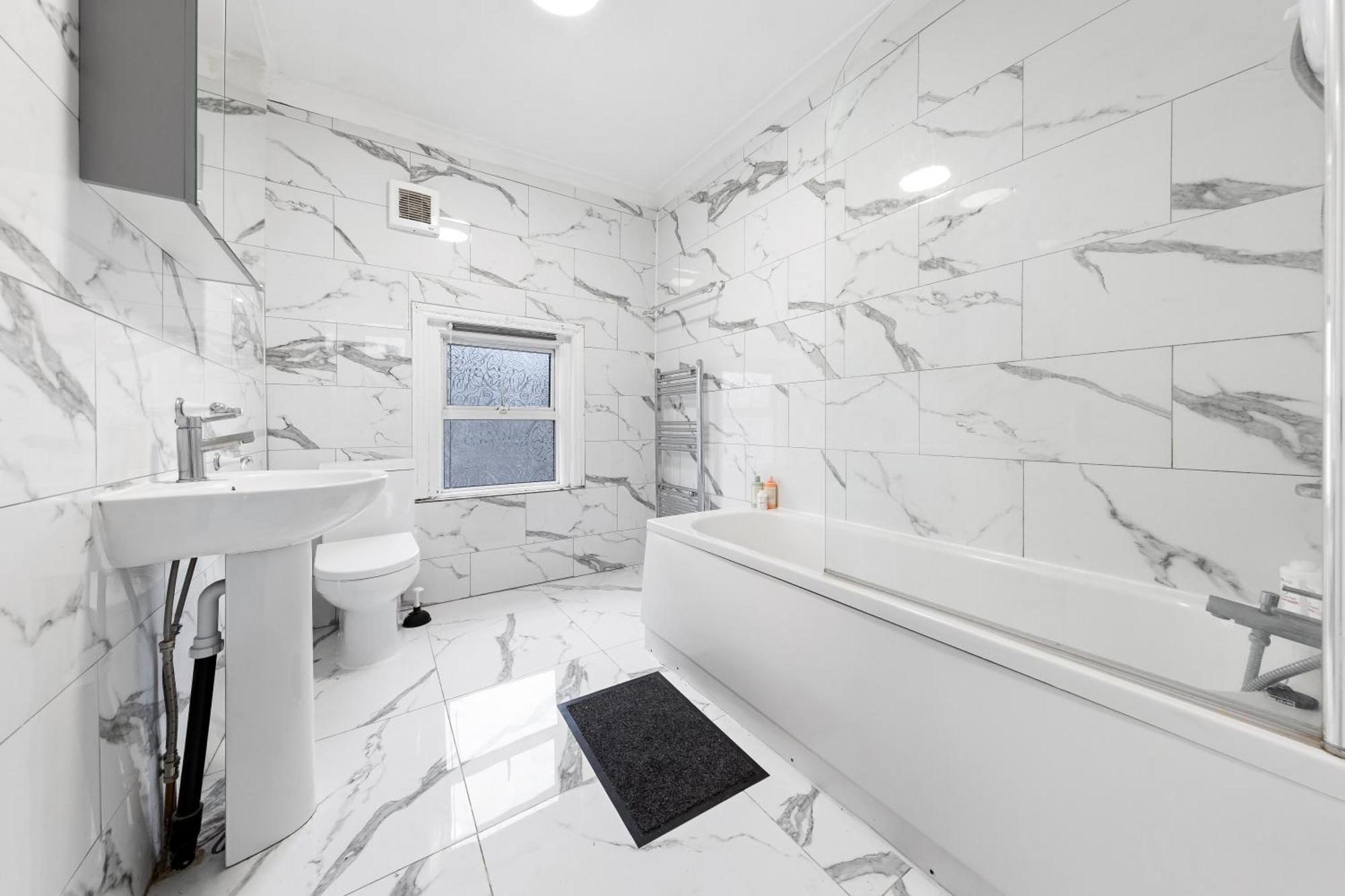 Chic Private Bedroom In Near Tube - Bedroom1