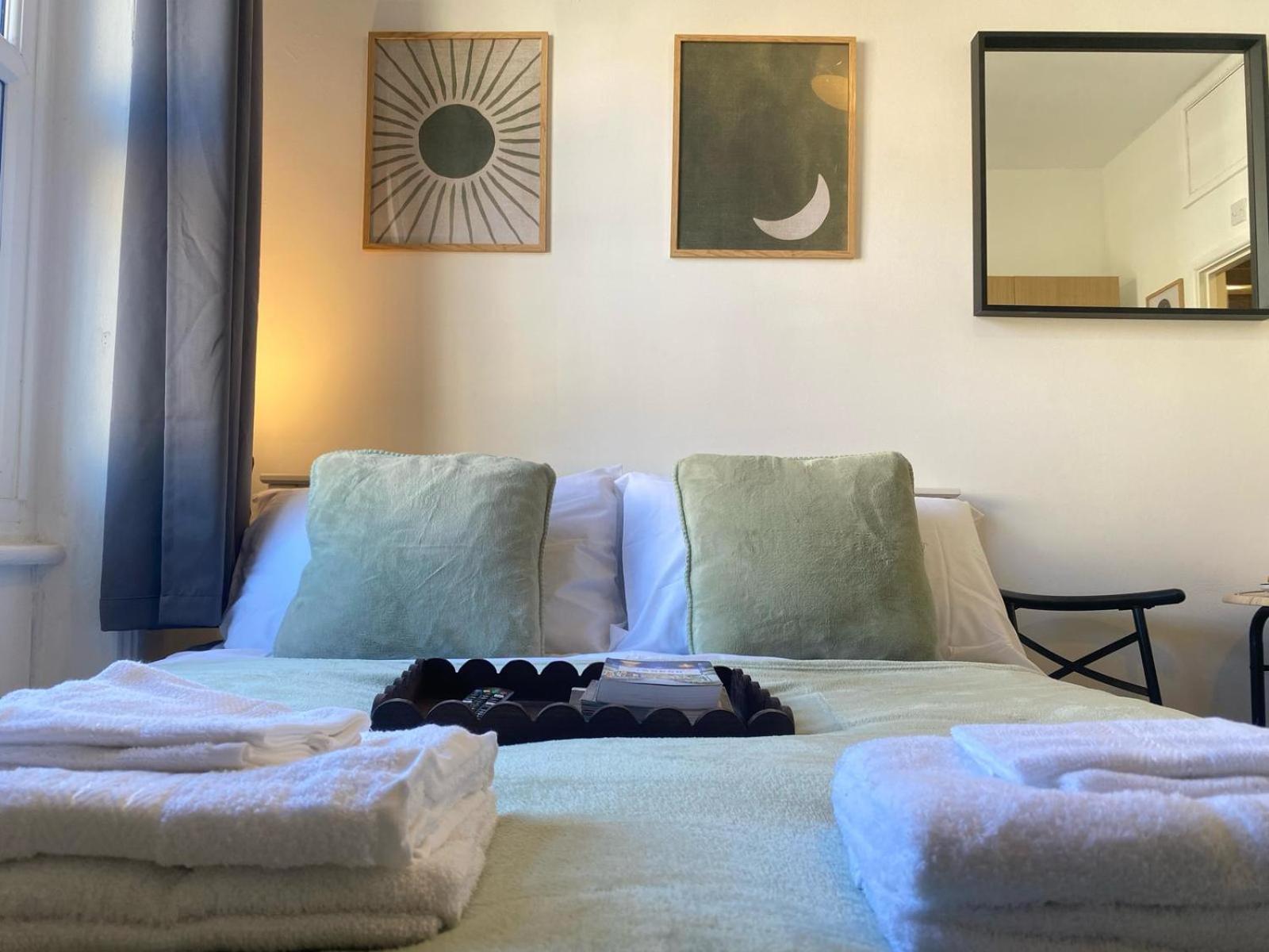 Cosy Flat By King's Cross Apartment London