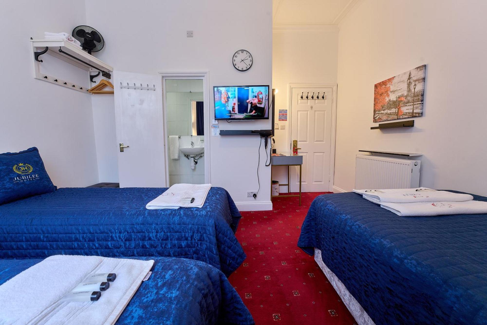 Hotel Jubilee Victoria London