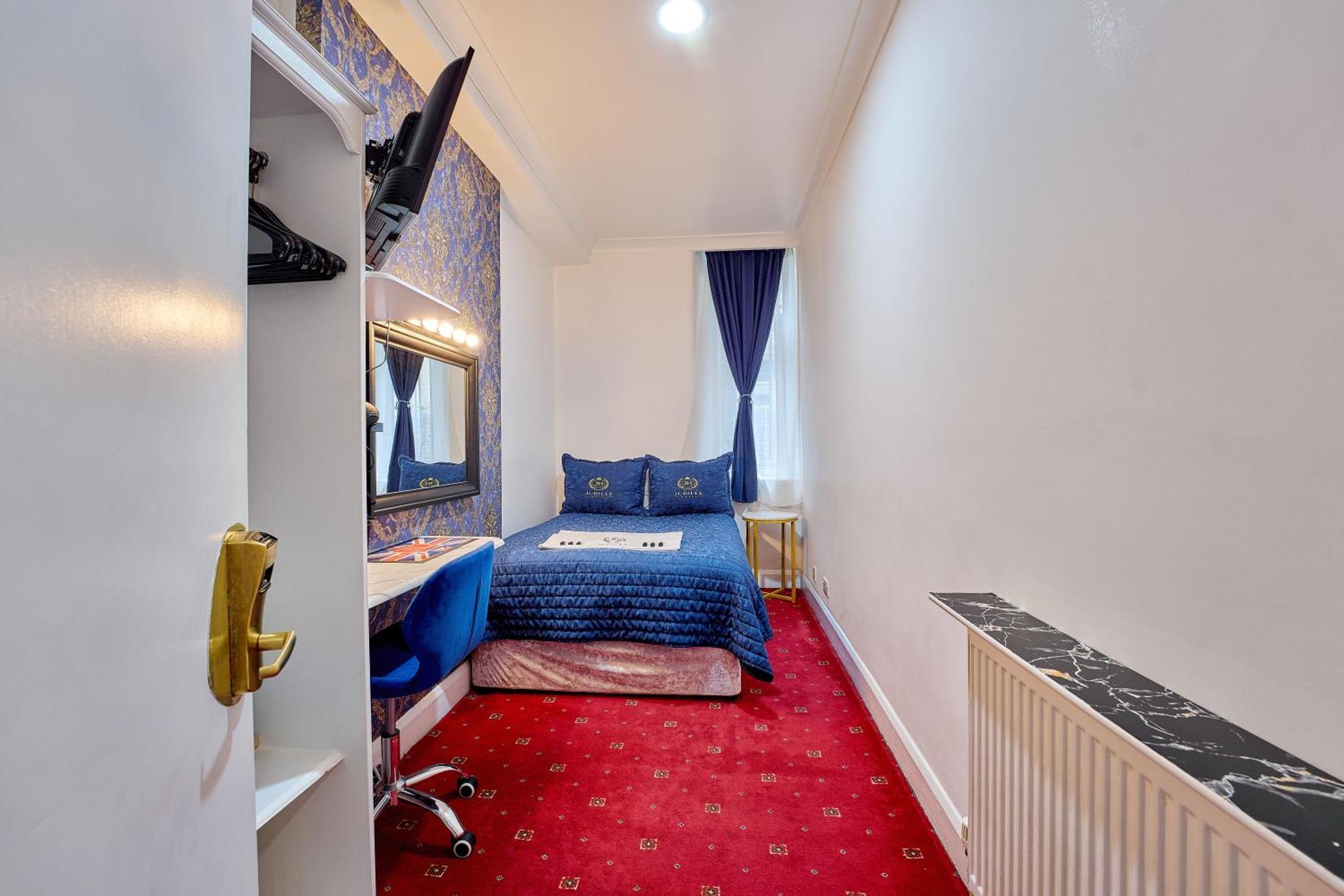 Jubilee Victoria 3*