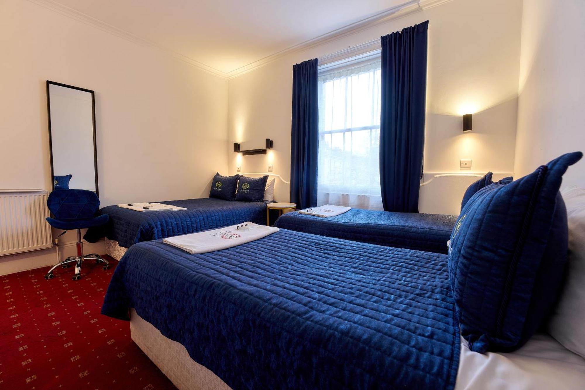 Hotel Jubilee Victoria 3*