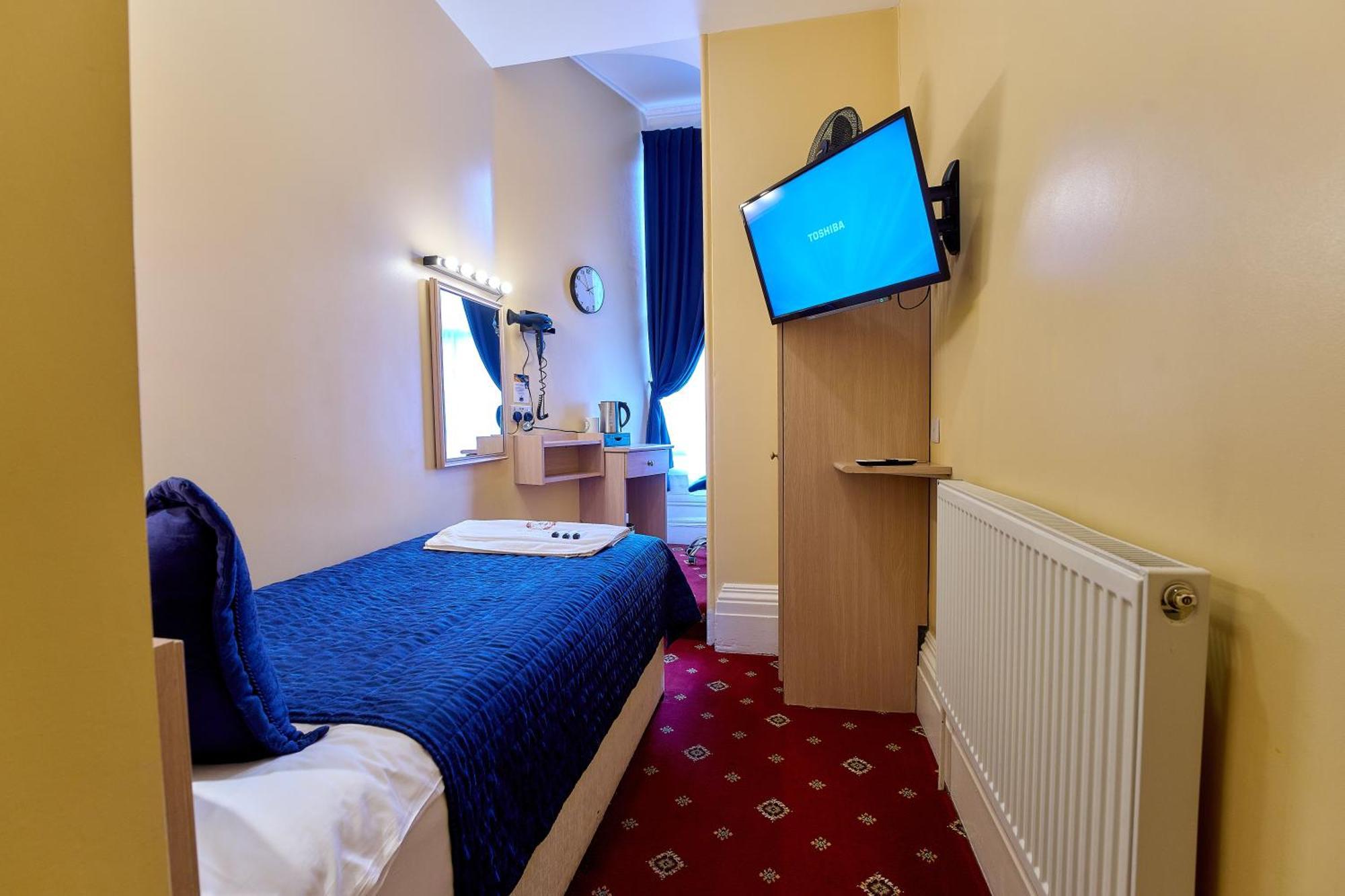 Jubilee Victoria Hotel 3*