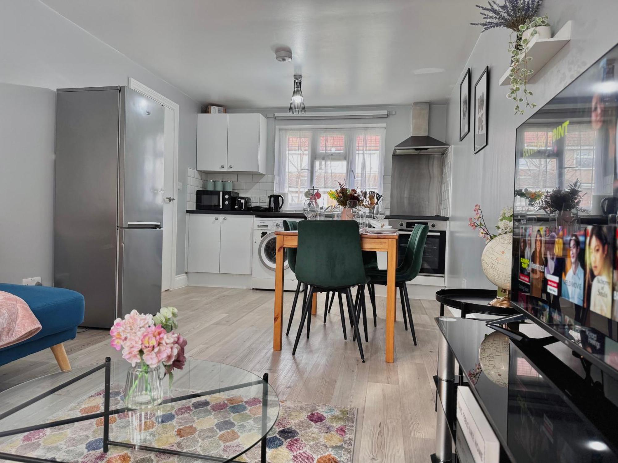 Garden 1-bed Flat 30min To Downtown & Free Parking * London