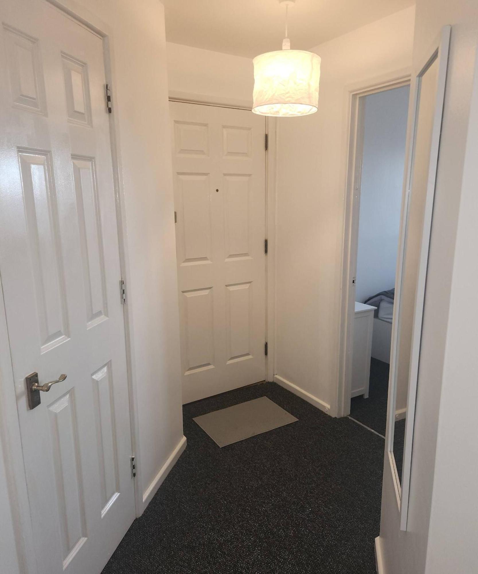 Serene Retreat - 2 Bedroom Flat For Rent * London