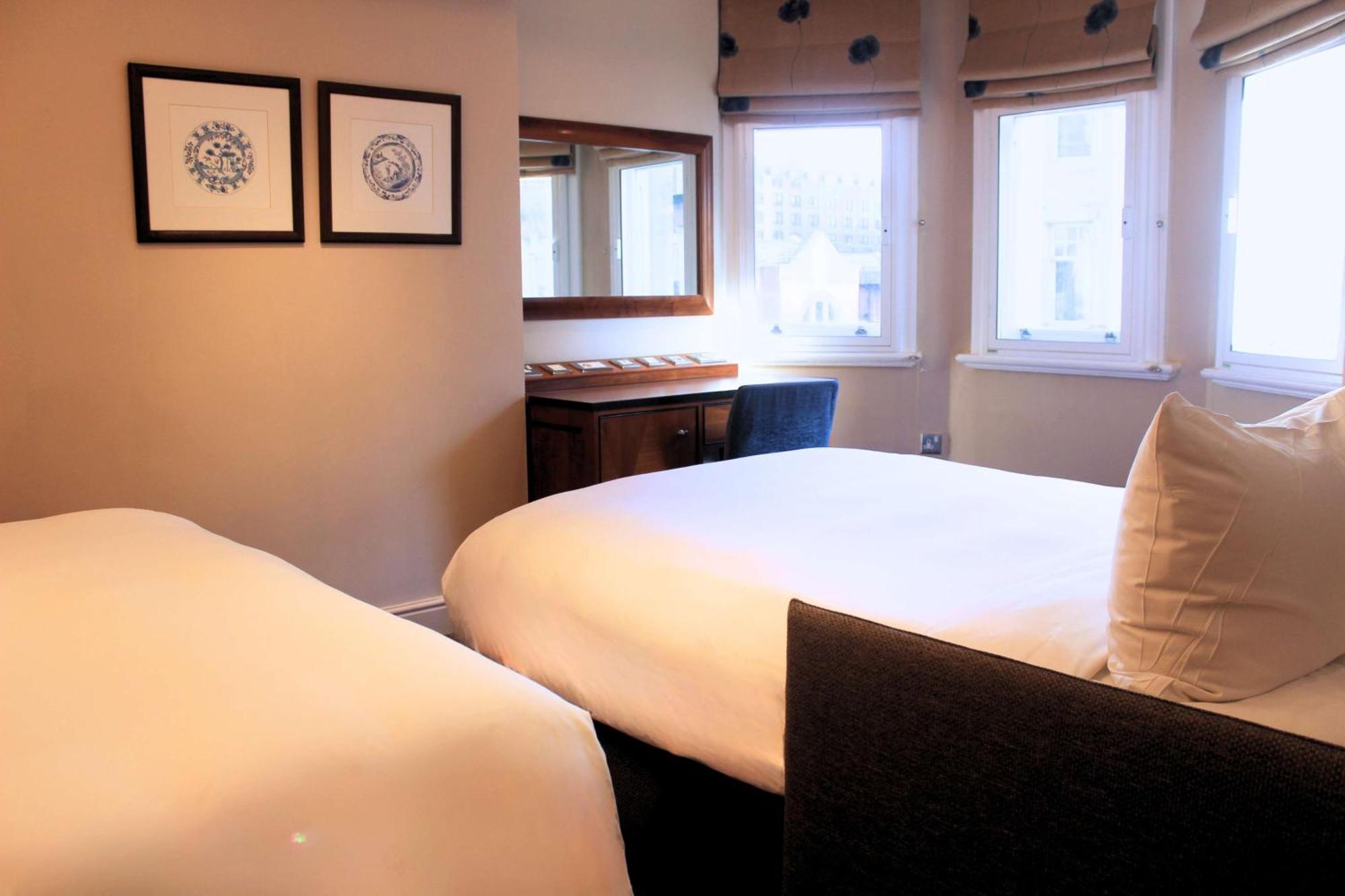 Radisson Blu Hotel, Tottenham Court Road - Formerly Kenilworth 4* London