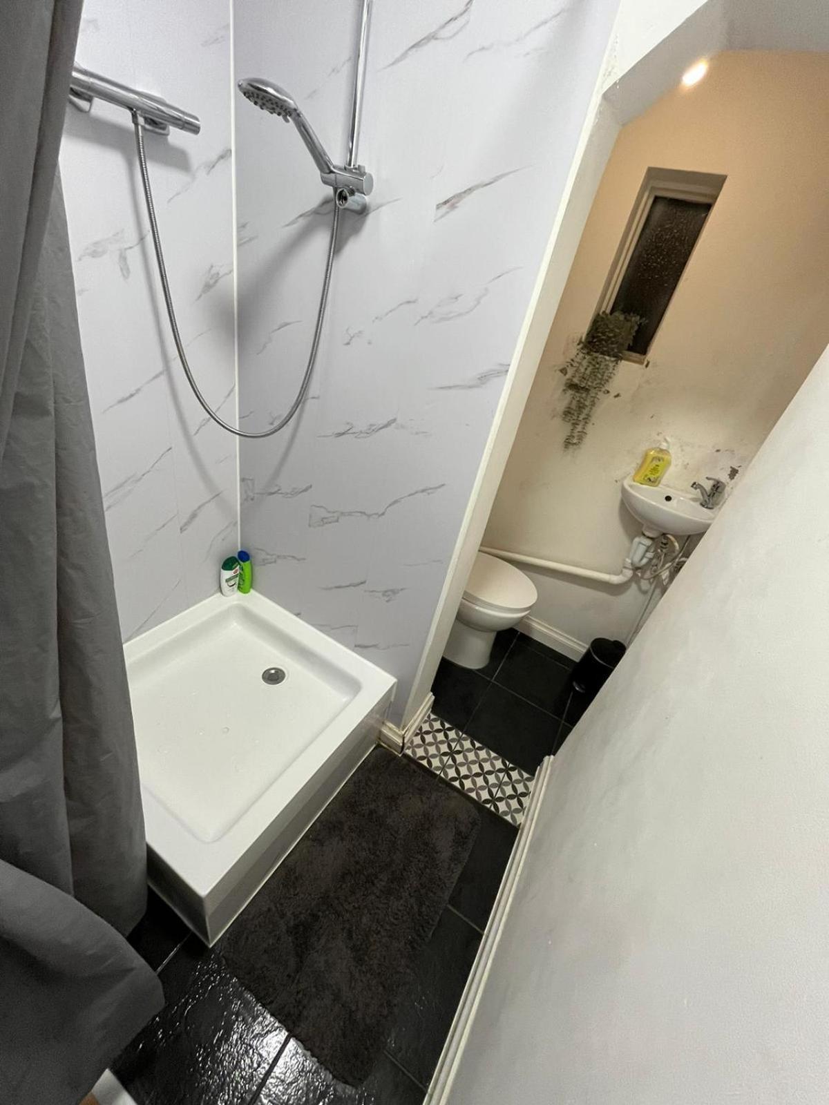 London Studio Apartment *