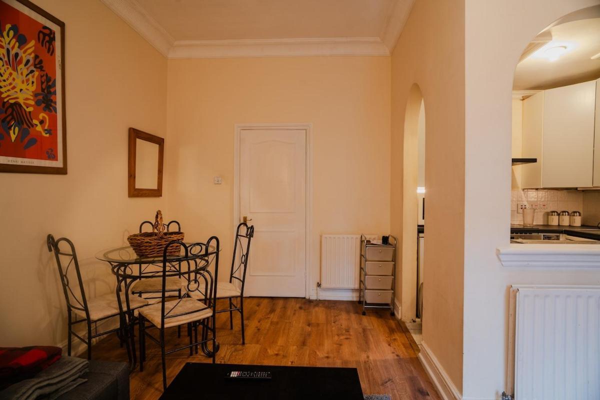 Cosy Maida Vale Flat By Evergreen Apartment London