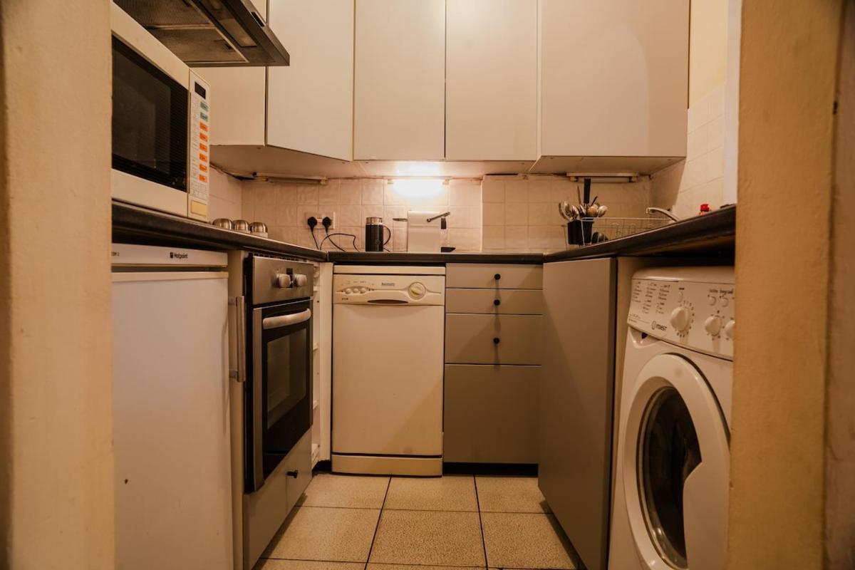 Cosy Maida Vale Flat By Evergreen Apartment London