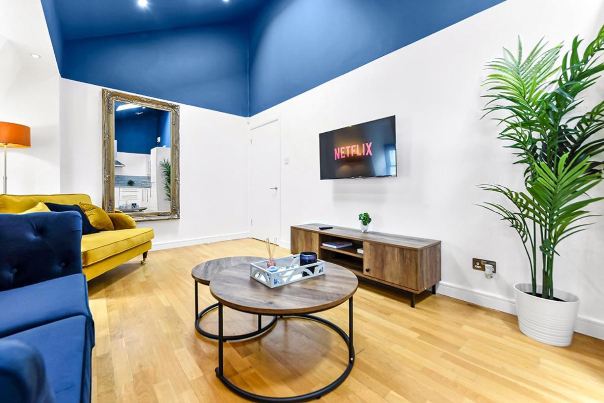 Apartment Bright And Spacious 2 Bed In