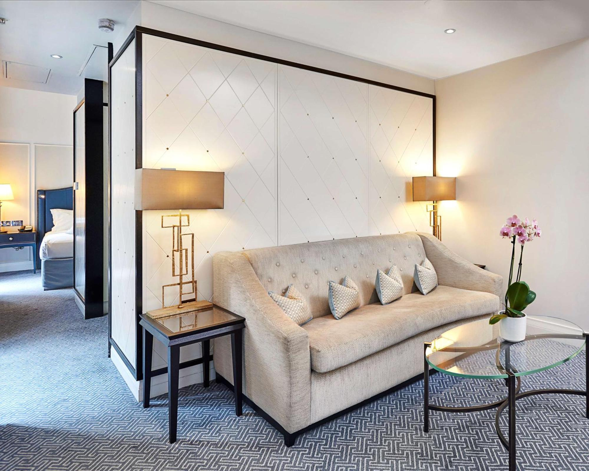 Hotel The Waldorf Hilton London