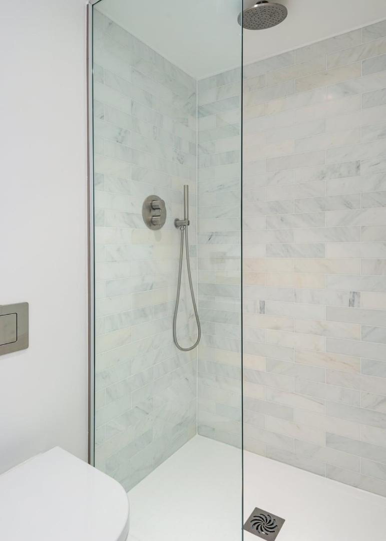 Lillie Road B Apartment