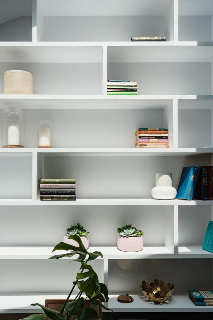 Lillie Road B Apartment *