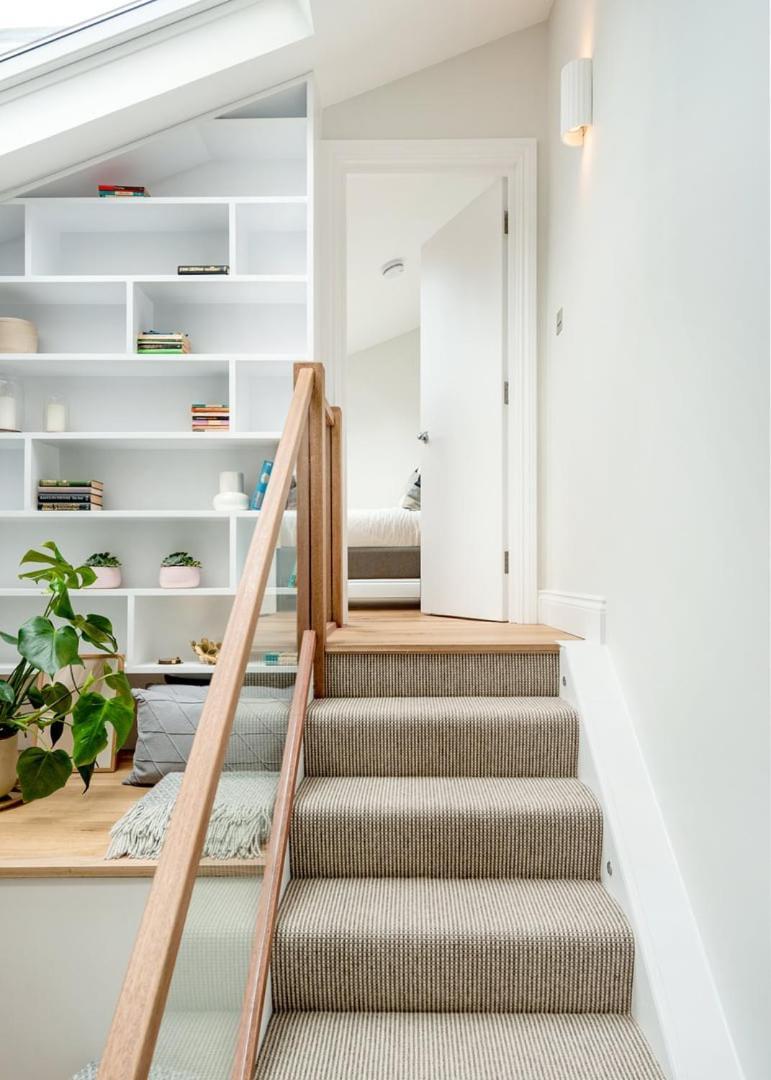Lillie Road B Apartment *