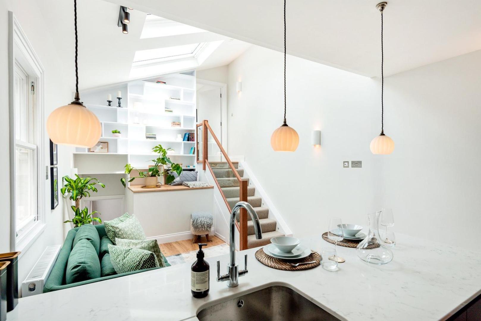 Lillie Road B Apartment London