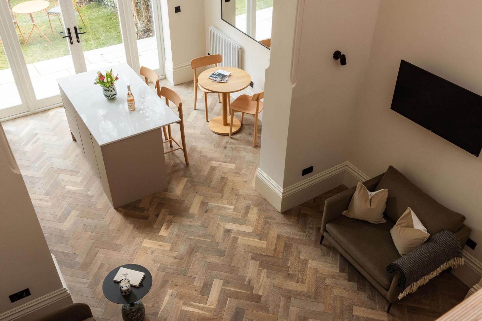 Fivem West Hampstead - South Apartment London