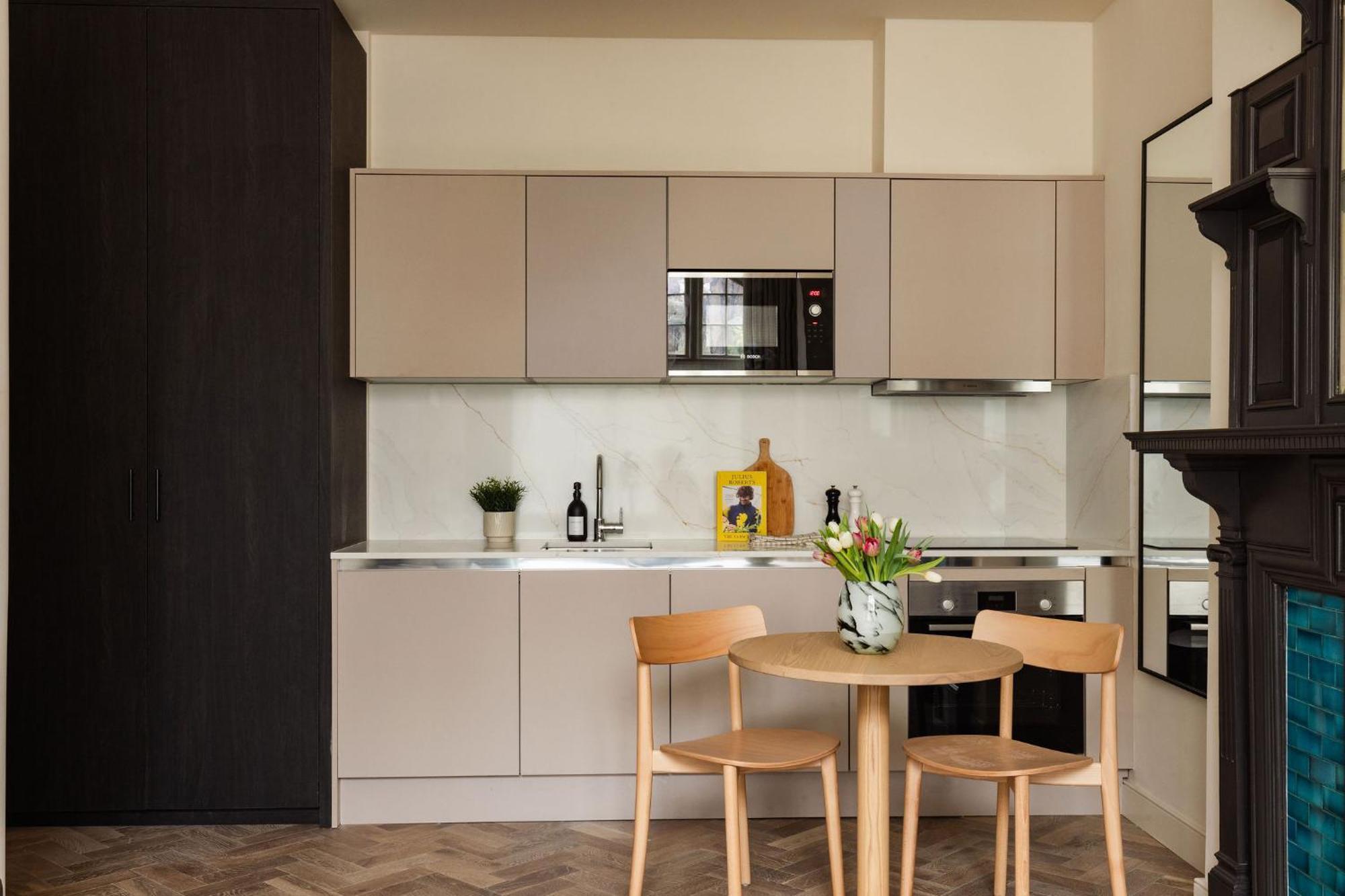 Fivem West Hampstead - South Apartment
