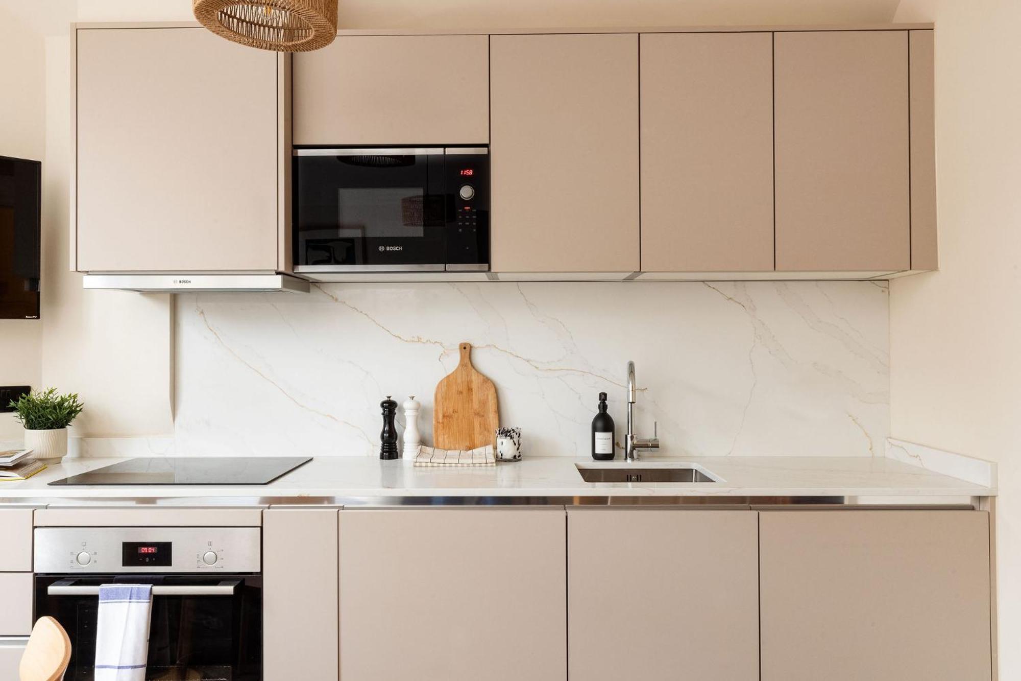 Fivem West Hampstead - South Apartment
