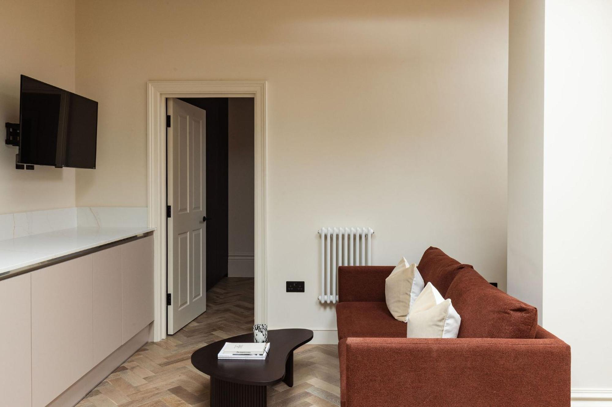 Fivem West Hampstead - South Apartment London