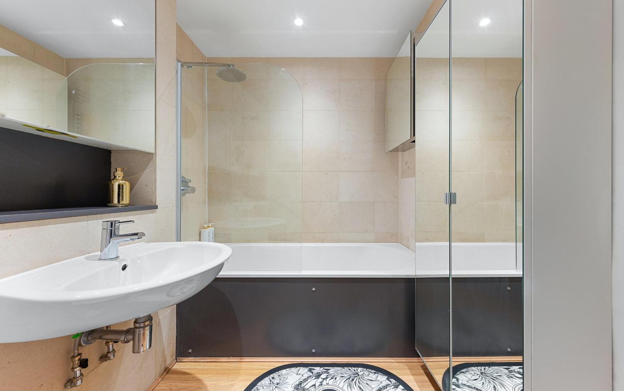 Apartamento Designer Victorian Flat With Huge Terrace Londres