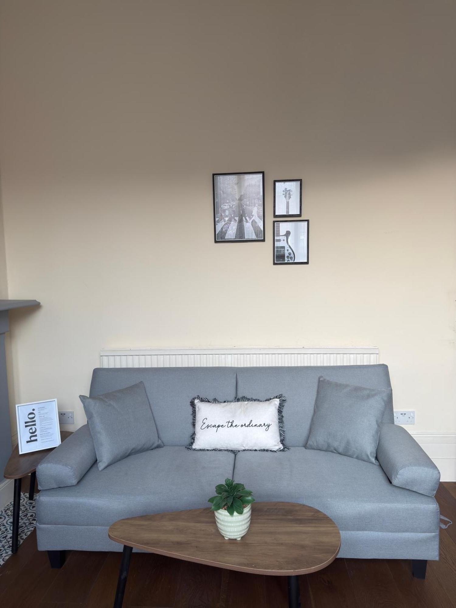 Amanah - 2 Bed Iconic Abbey Road Zone 2 Apartment London