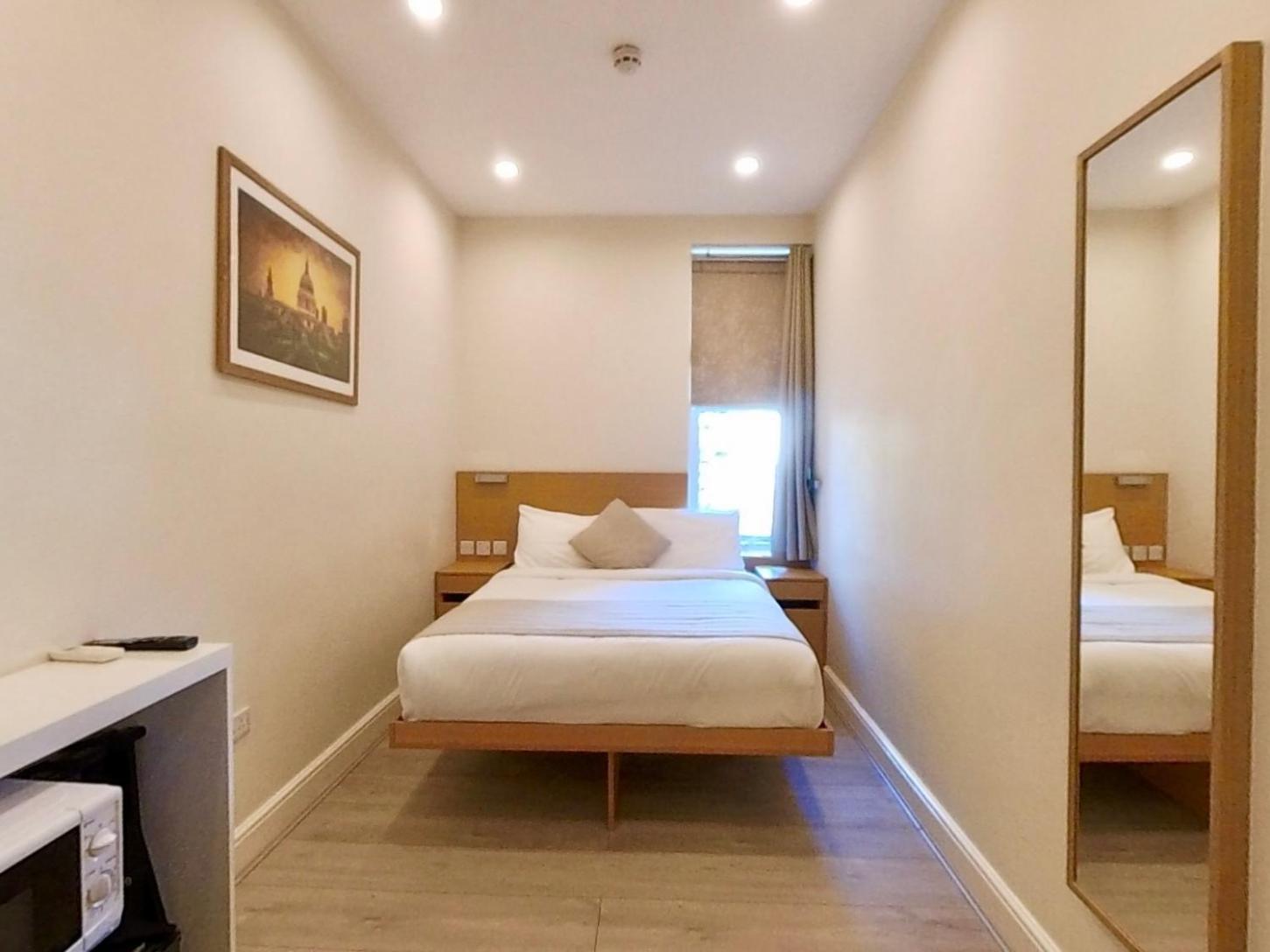 Nox Olympia Hotel London