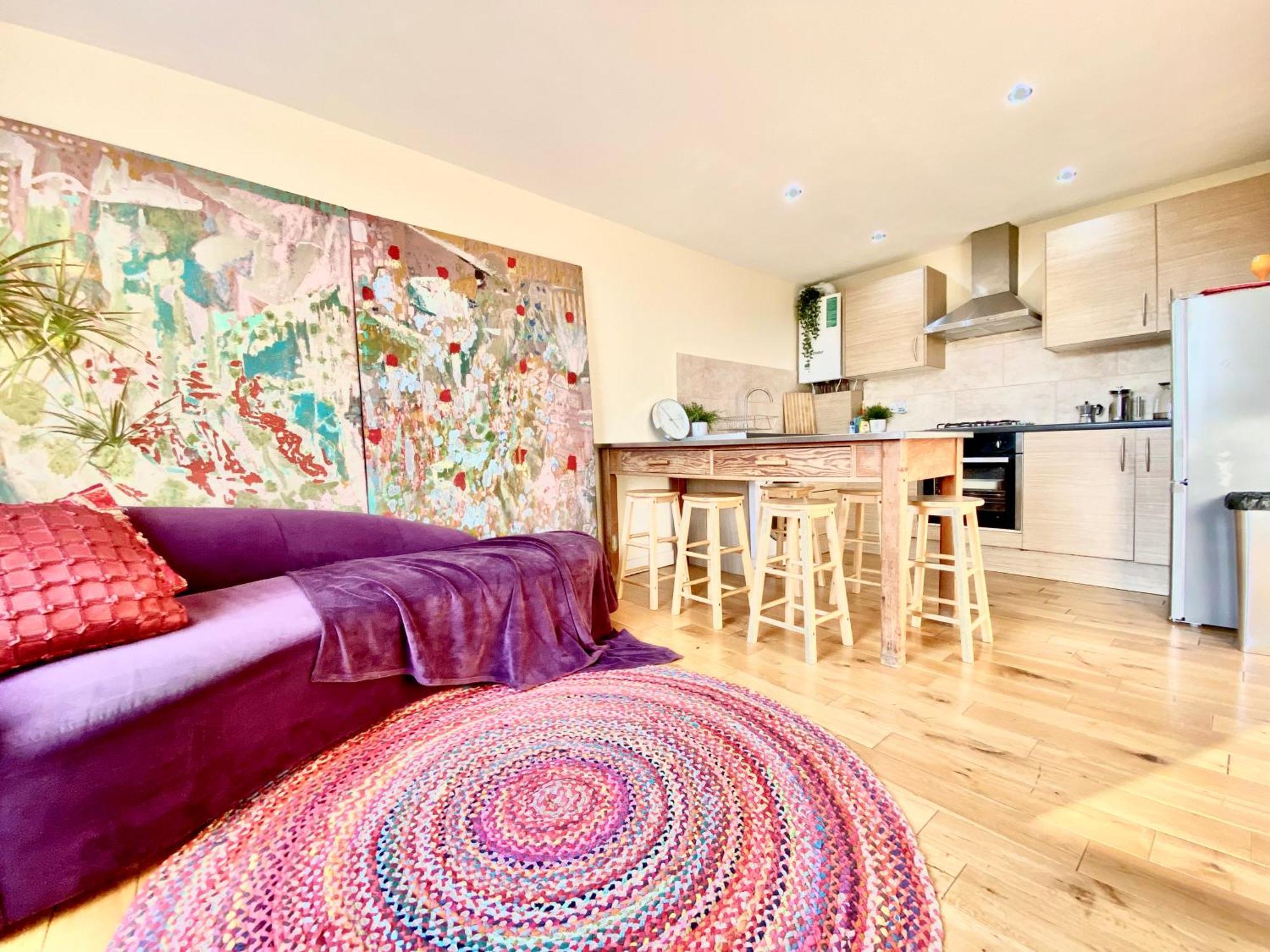 Apartment London's East End 2 Bedroom *