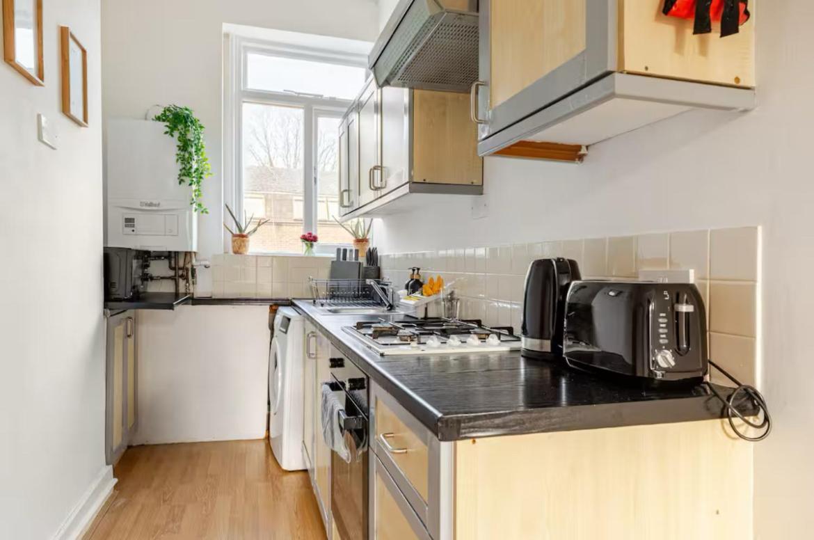 Apartamento - 10 Percent Reduced From Restaurant Bill
