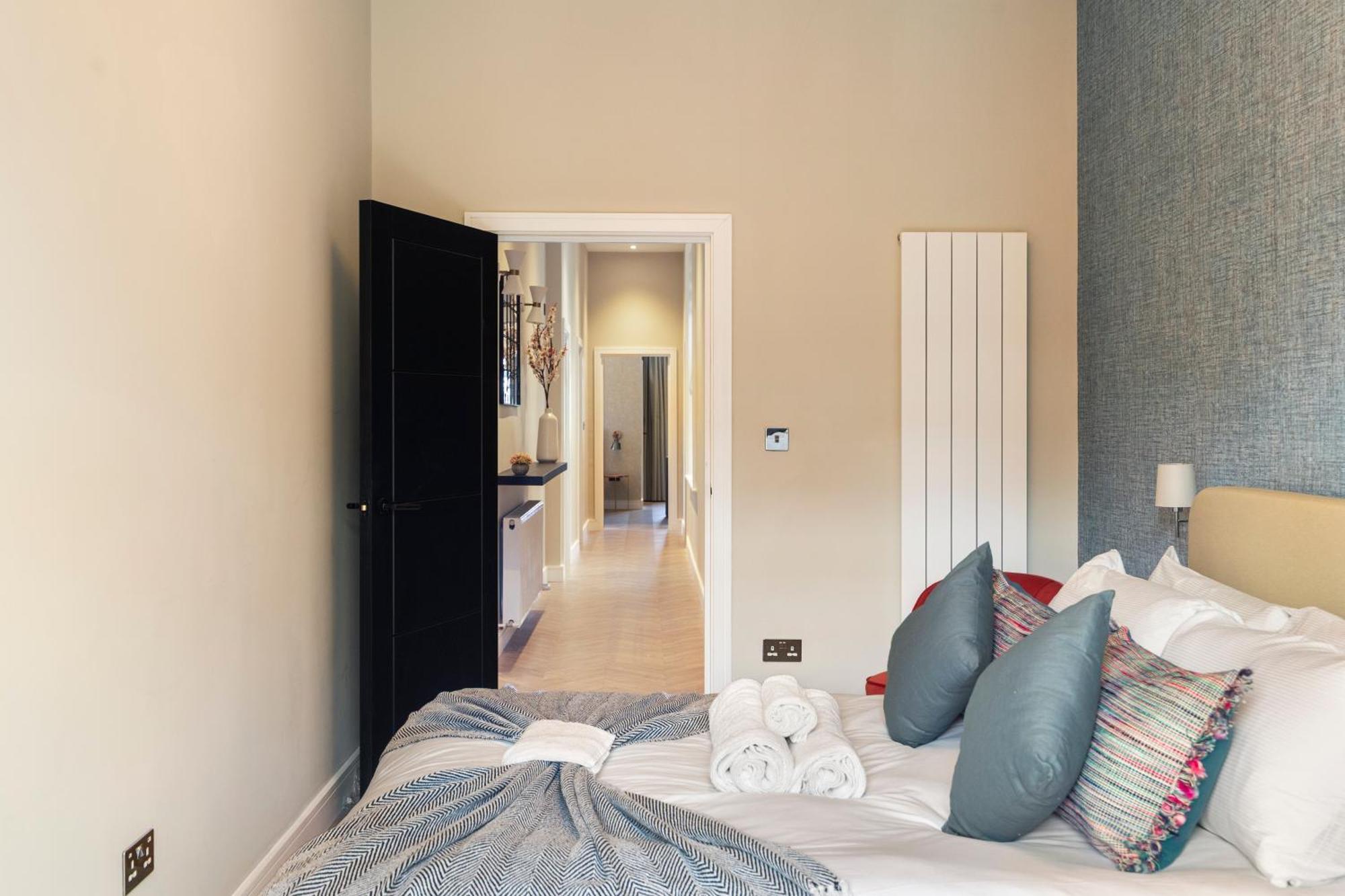 Luxury 3 Bedroom Flat 5 Min Walk To Maida Vale Tube Station Apartment