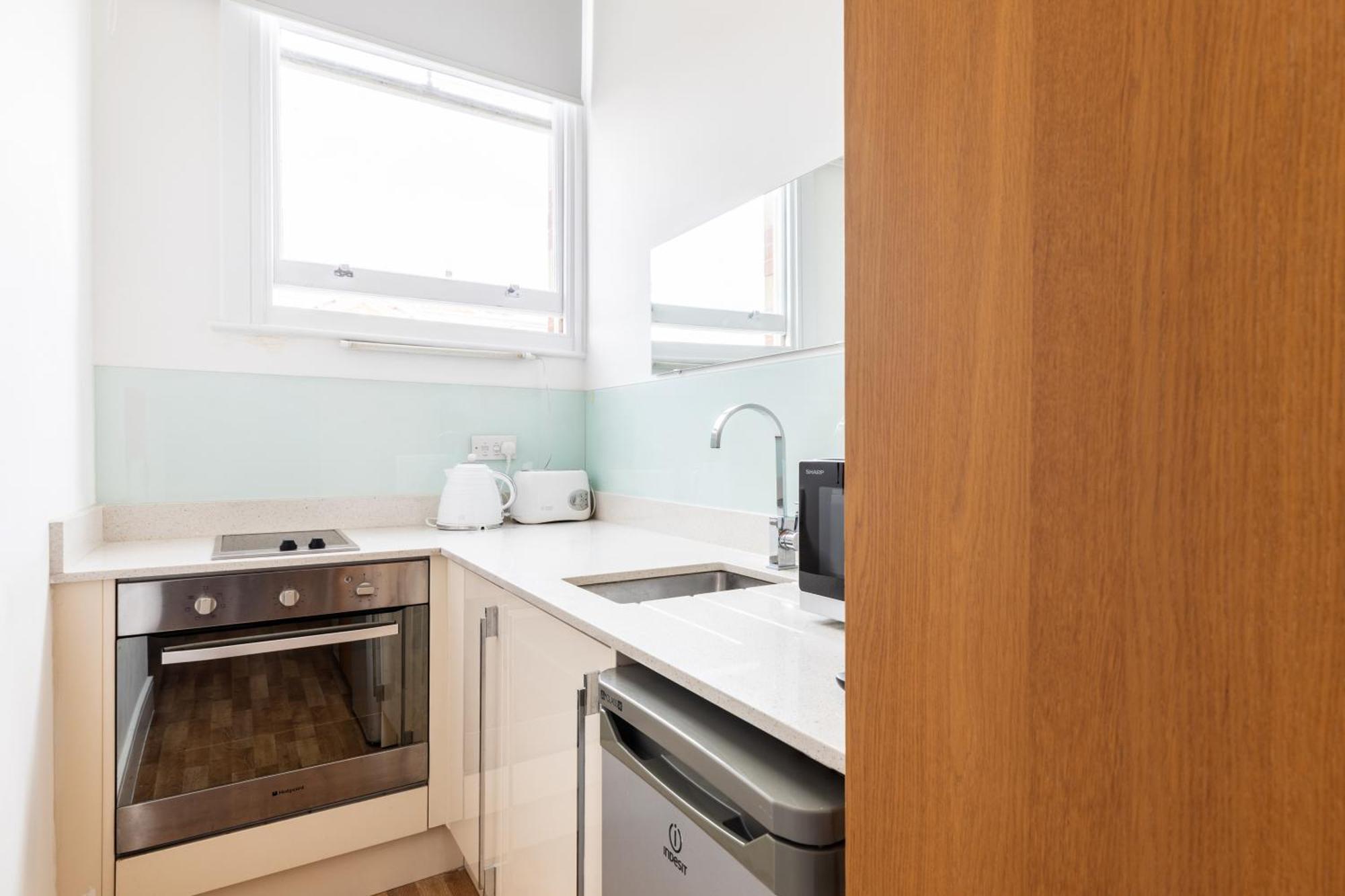 Clarges - Hsk Apartment London