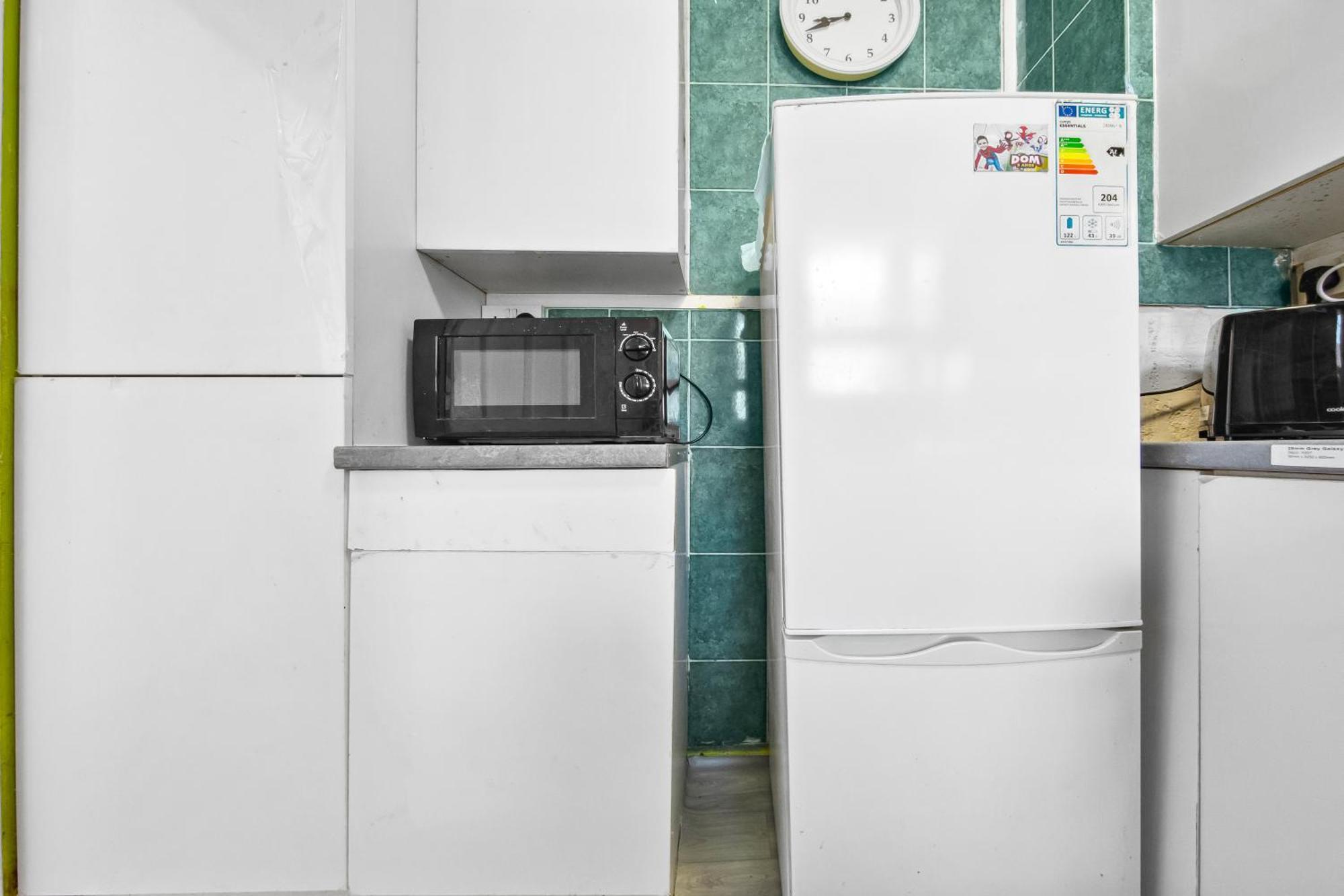Modern 2 Bed Sleeps 7 London