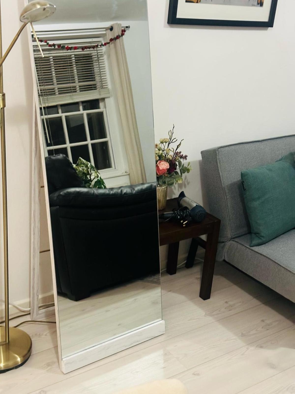 Apartamento Lovely Quiet Spacious Around Little Venice Desirable Location Very By Ricky & Giustina *