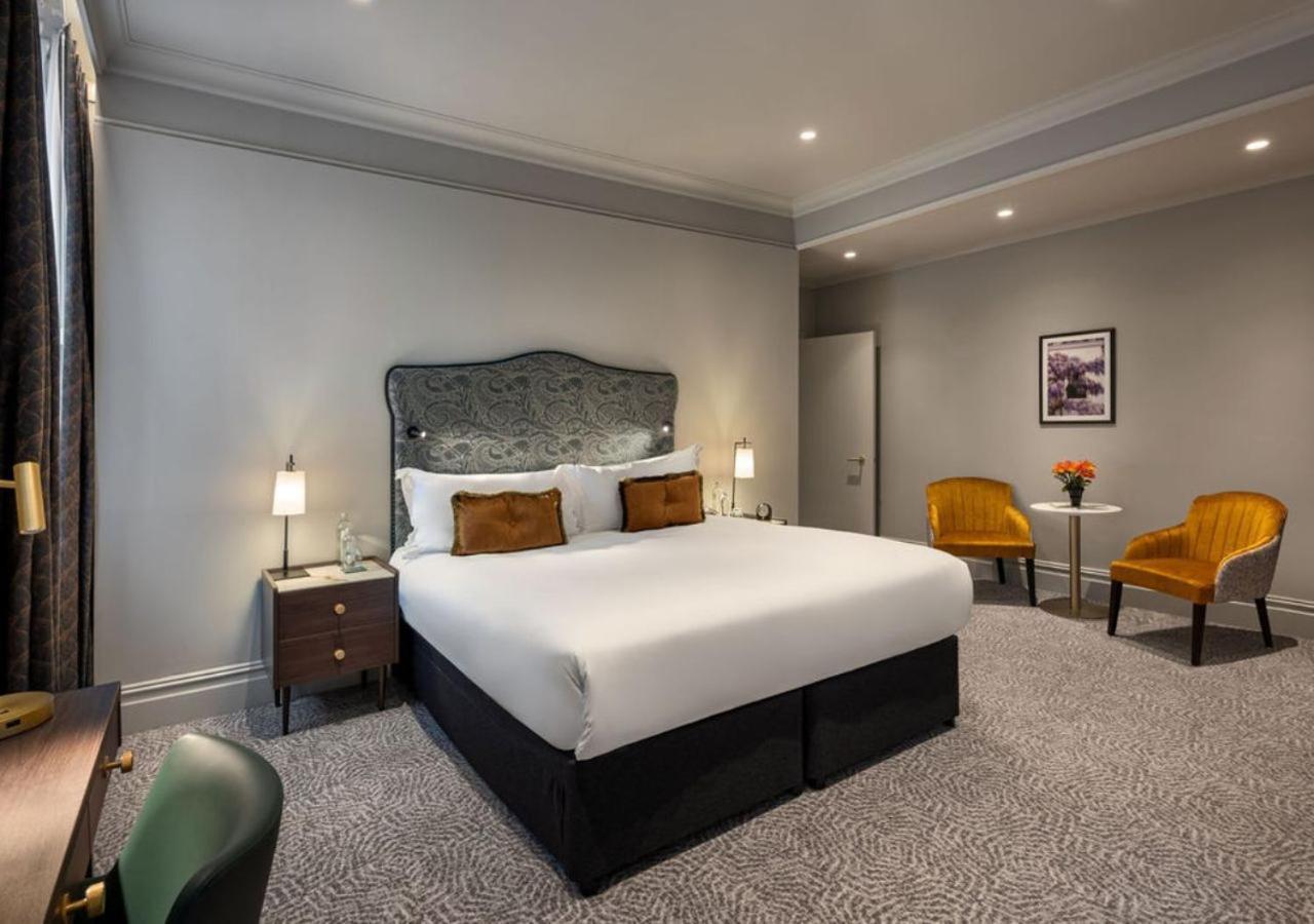 St. James' Court, A Taj Hotel, 4* London