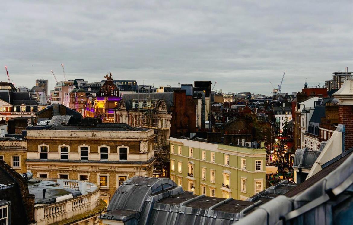 Apartment Unrivaled Elegance In 3 Bedroom Covent Garden *