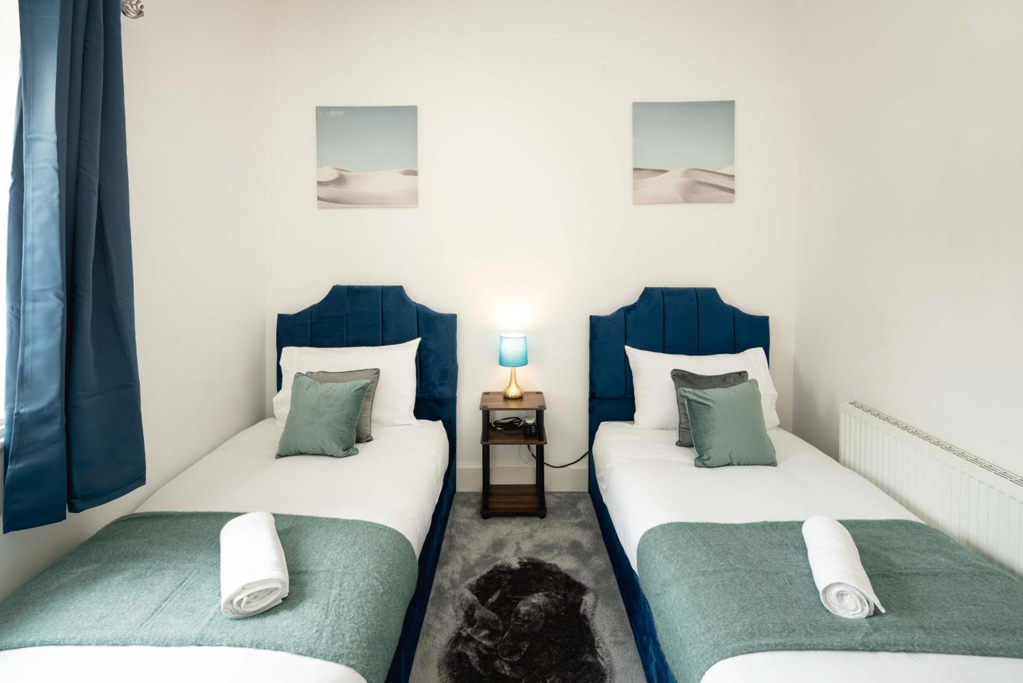 Gorgeous 3br 2bath House In O2 Greenwich With Parking Holiday home