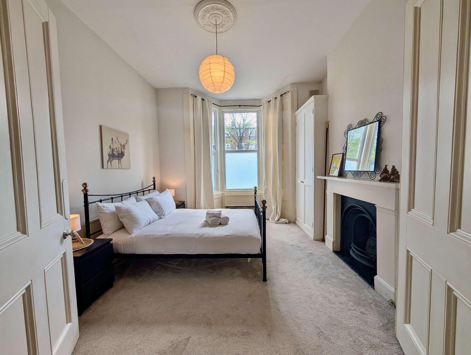Chic & Modern Flat In